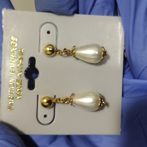 Women's Polished Gold-tone Off-White Long Beads Design Drop Dangle Earrings, #3 - Picture 3 of 4